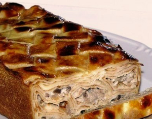 Изображение к рецепту дюкан Блинный пирог с мясом и грибами