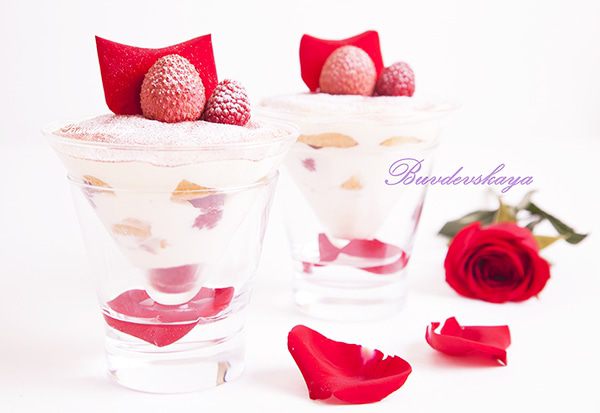 Тирамису &amp;quot;Исфахан&amp;quot; для Влюбленных