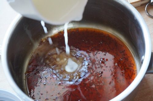 Бургер с ананасом и соусом терияки