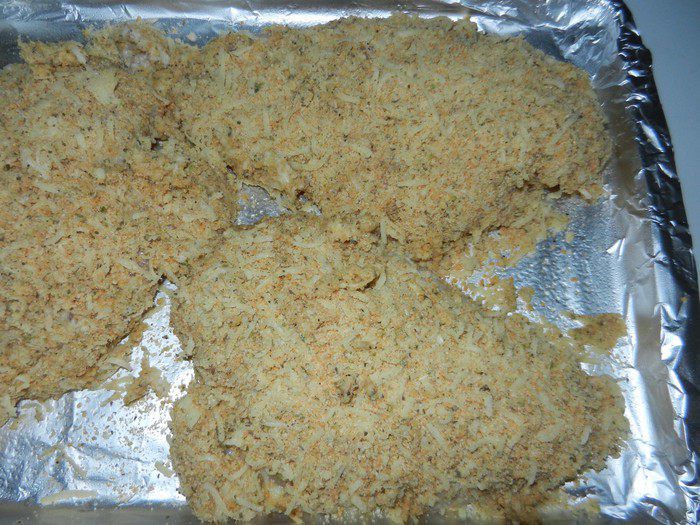 Куриные грудки с травками (Crunchy-herbed chicken breasts)