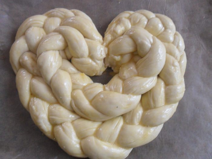 Хлеб &amp;quot;С днем Святого Валентина&amp;quot;