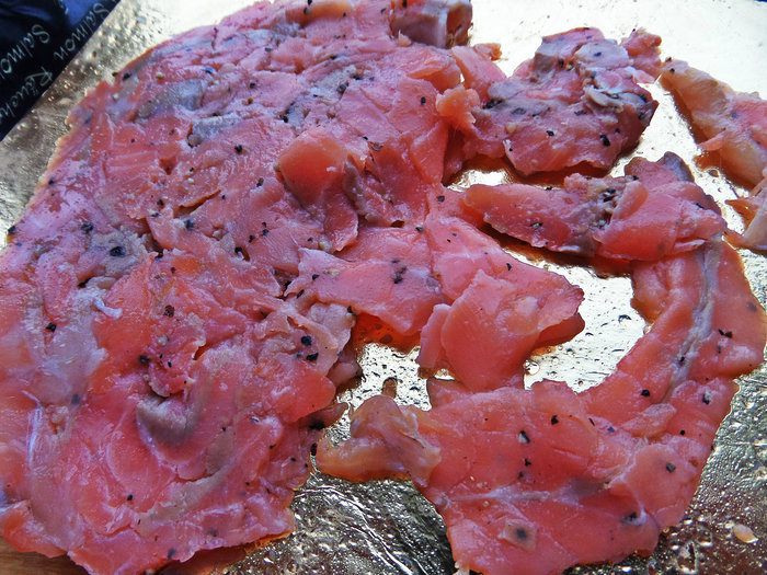 Тёплый овощной салат с рыбой и пастой