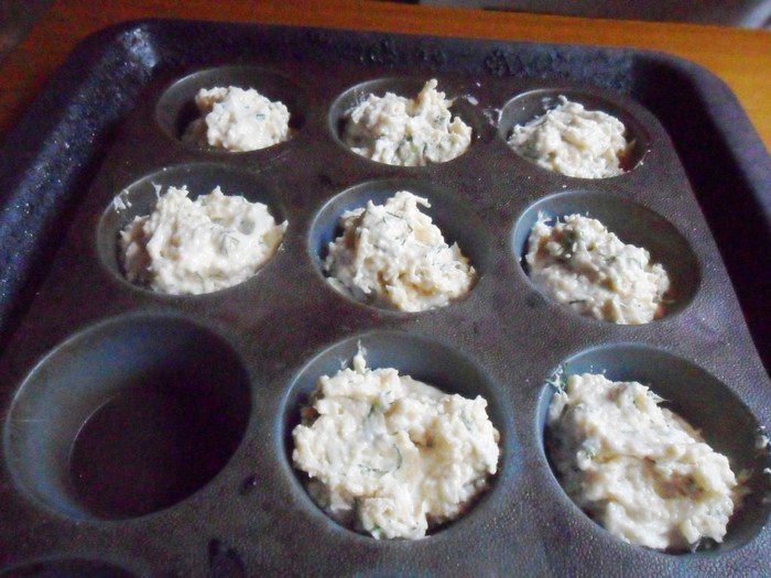 Сырные маффины с зеленью