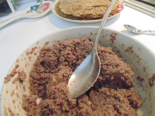 Гречневые блины с начинкой из цикория и фарша