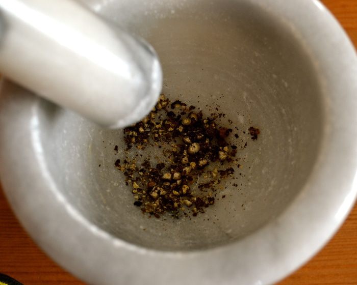 Шоколадное мороженое с черным перцем