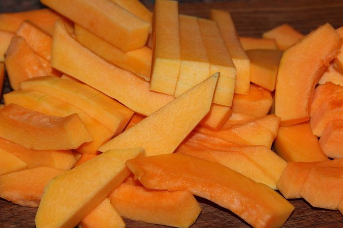 Суп-пюре из запеченной тыквы с перцами