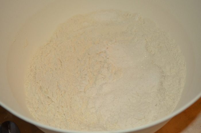 Шоколадные пирожки по экспресс-рецепту