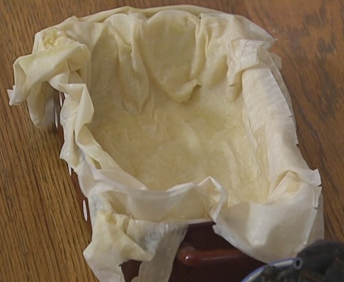 Пирог из фило с цукини и баклажаном 