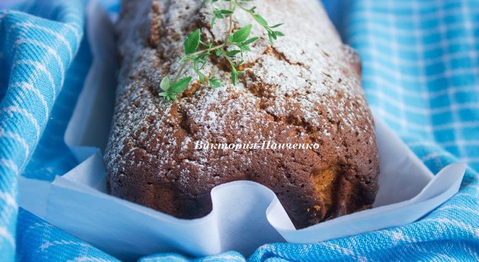 Медовый кекс с лаймом и тимьяном