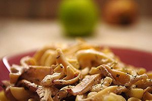 Кальмары, тушеные в сметане