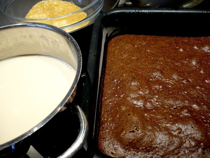 Пряное пирожное с карамельной корочкой «Чай с молоком»