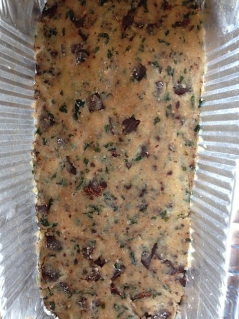 Песочное печенье с горьким шоколадом, пармезаном и мятой