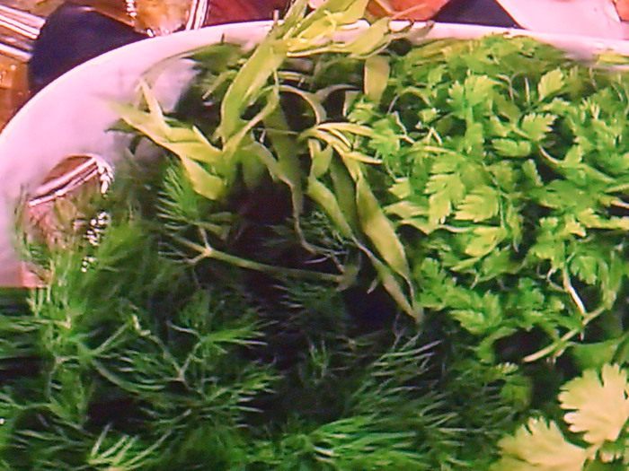 Сырный террин в орехах и зелени