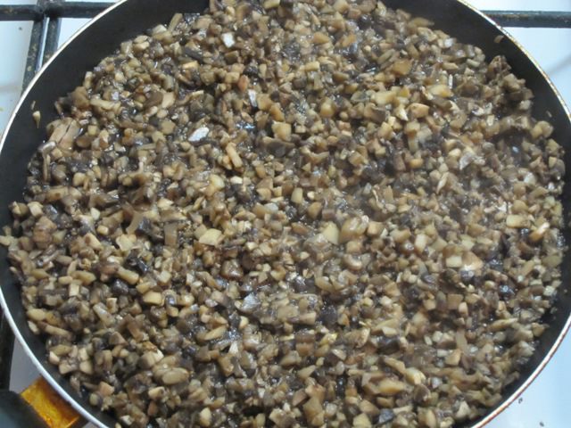 Блинчики с грибной начинкой