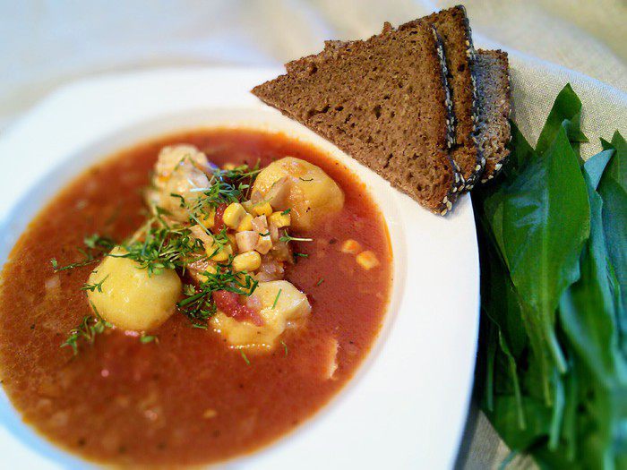 Изображение к рецепту Томатный рыбный суп на курином бульоне