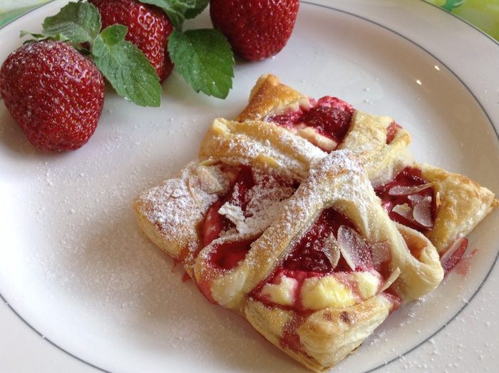 Конвертики с клубникой