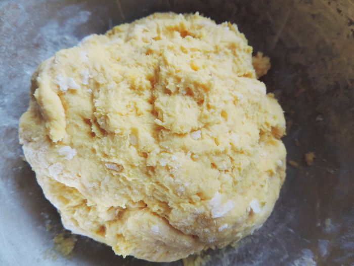 Картофельно-тыквенный рулет с вешенками