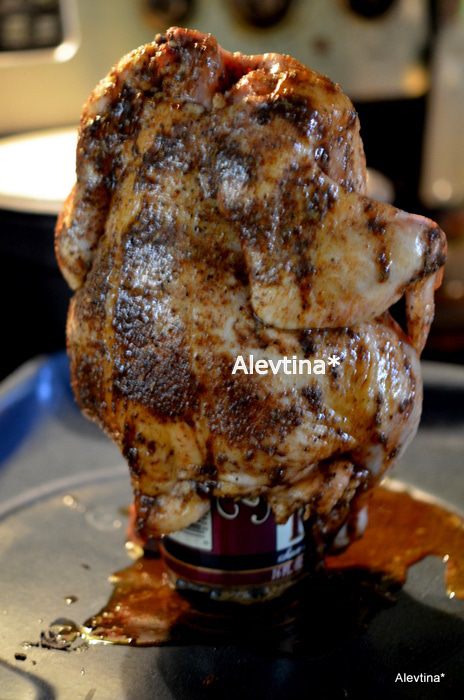 Курица на пивной банке