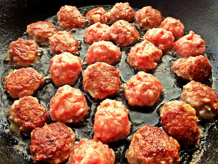 Фрикадельки в моркови