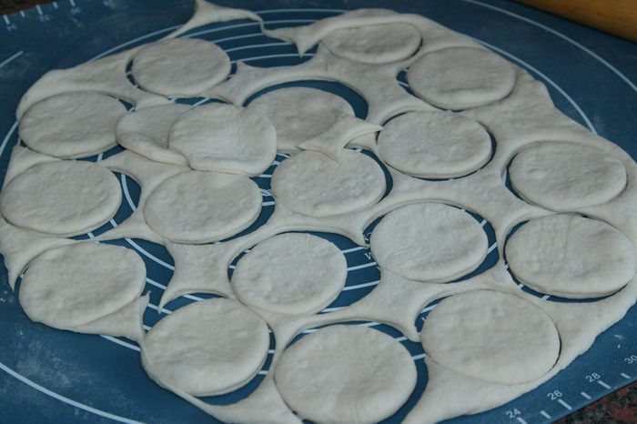 Постные слоеные булочки