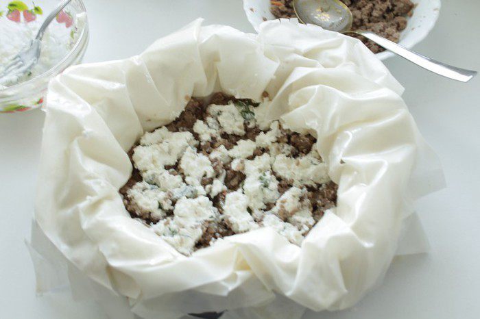 Бюрек турецкий с фаршем