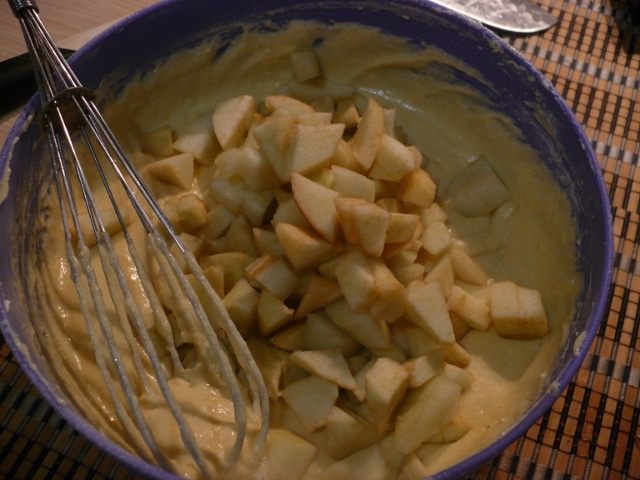 Кекс с яблоками