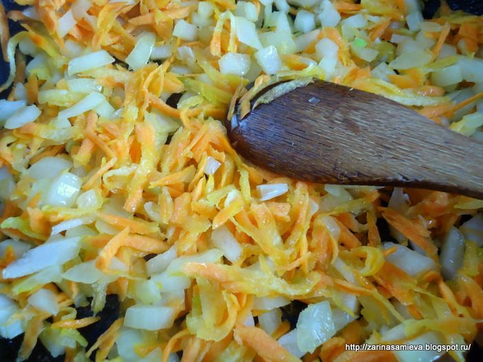 Налистники с квашеной капустой