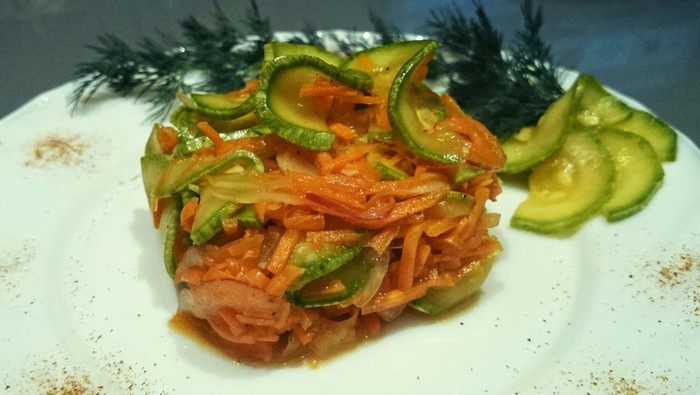 Салат по-корейски из кабачков