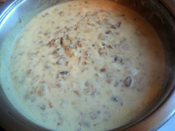 Драники с грибным соусом