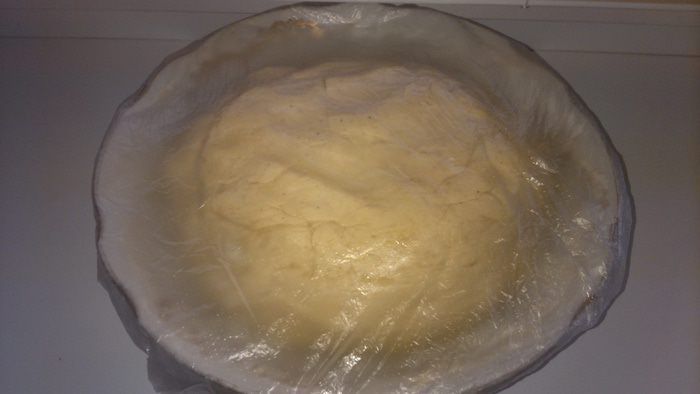 Хлебная коса с мускатным орехом