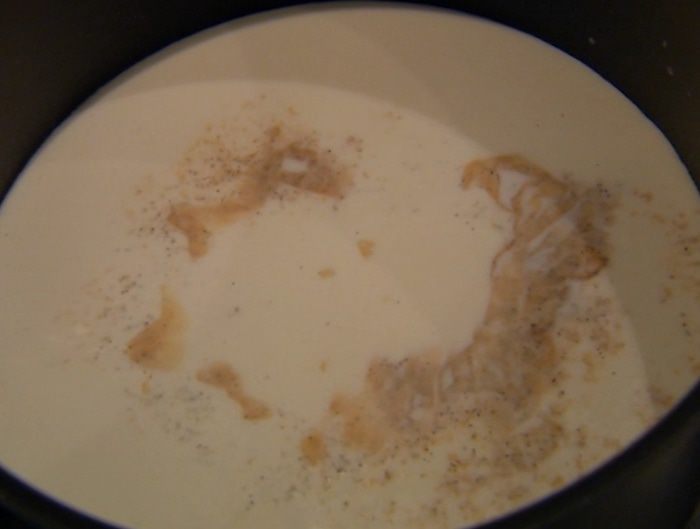 Мороженое с карамелизированными абрикосами