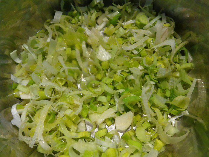 Тыквенно-томатный суп-пюре с беконовыми жгутиками