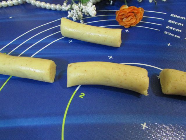 Алжирское миндальное печенье