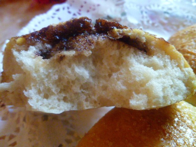 Сладкие булочки на закваске