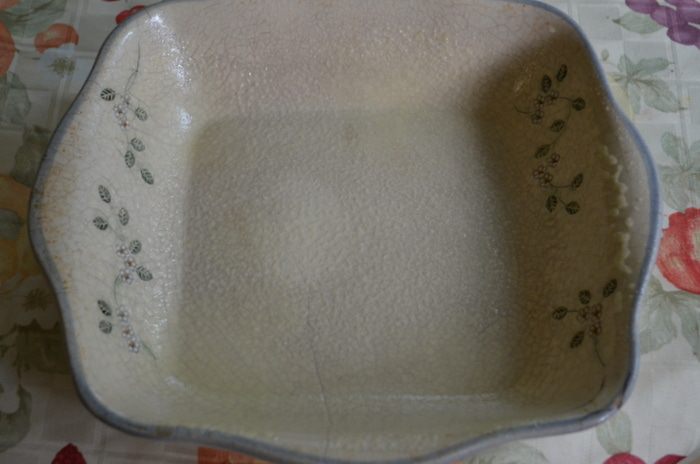 Хрустящий и ягодный десерт с орешками