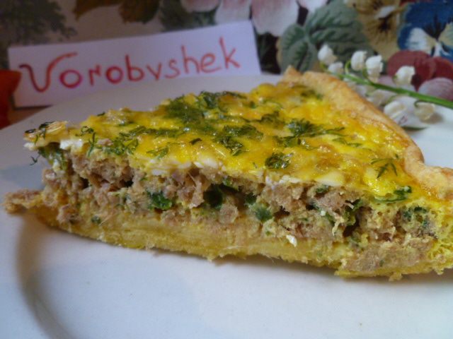 Мясной пирог со шпинатом