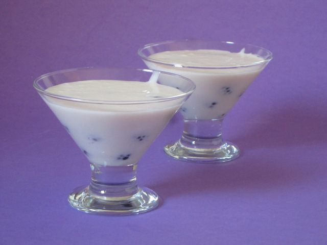 Ежевика с муссом из зефира