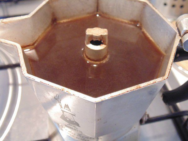 Кофе с мороженым по-итальянски (Gelato affogato)
