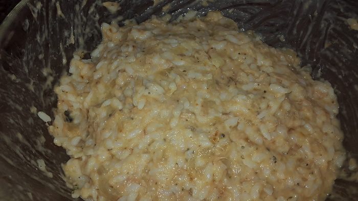 Котлеты с тунцом и рисом