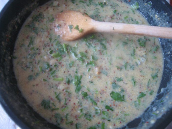 Теплый картофельный салат с телятиной