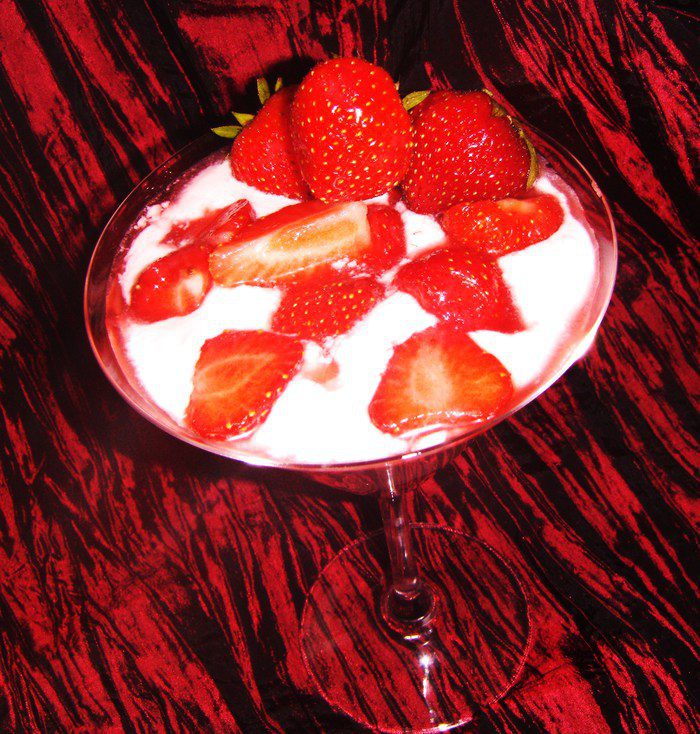 Десерт &amp;quot;Клубника Романов&amp;quot;