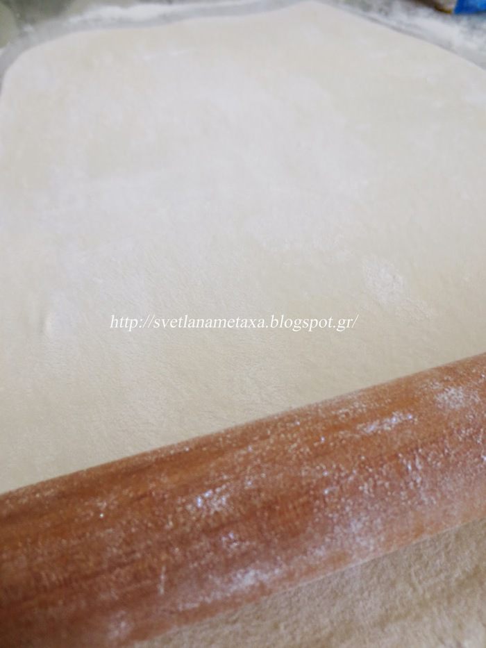 Пирог из теста фило с медово-ореховой начинкой