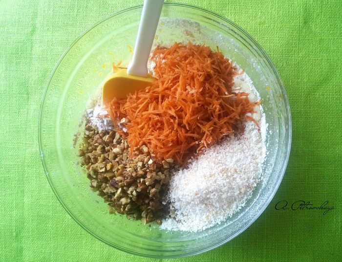 Морковно-апельсиновые капкейки
