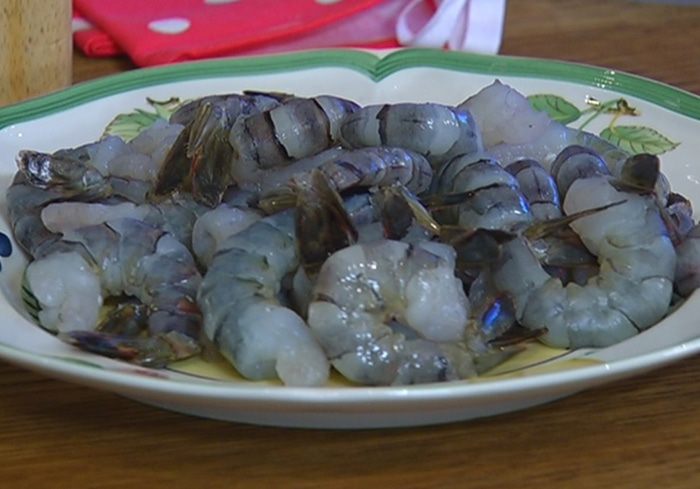 Креветки с имбирем и медом под грилем