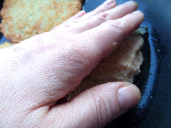 Драники с мясной начинкой