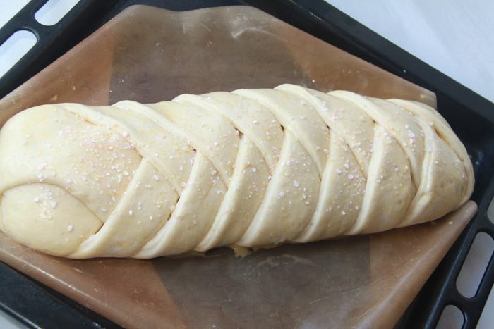 Шведская коричная коса 