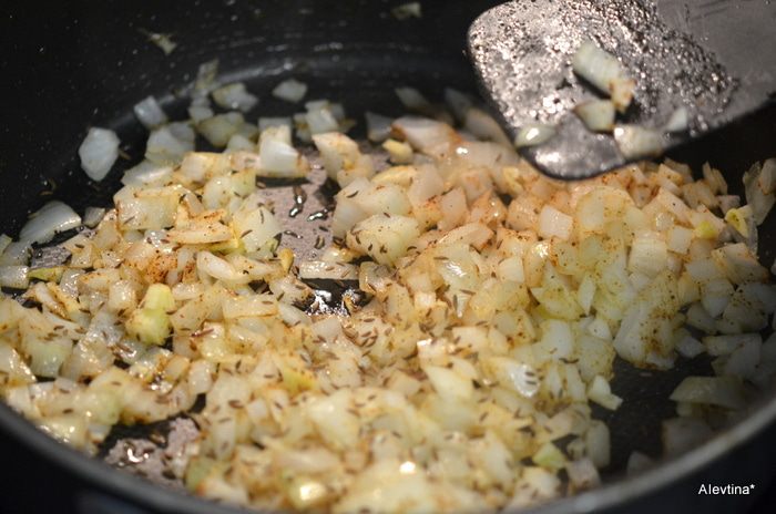 Свинина с паприкой и грибами шиитаке