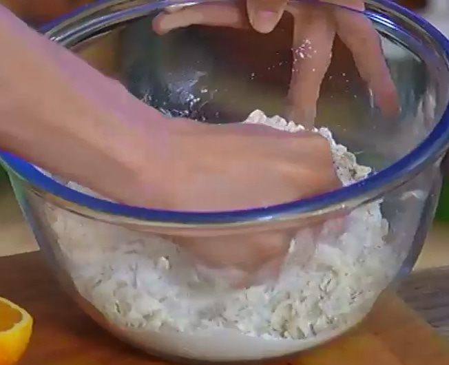 Персиковый крамбл 