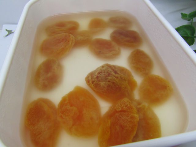 Паштет из чечевицы с курагой