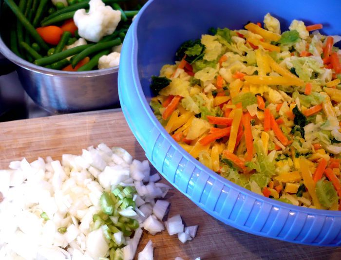 Суп с овощами и фрикадельками 